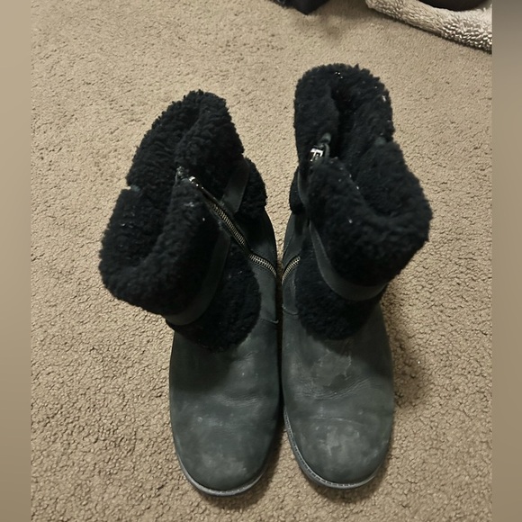 UGG Blayre II Sheepskin Short Zip Up Boots Black #1008220 Women’s Size 9.5 - Picture 3 of 10
